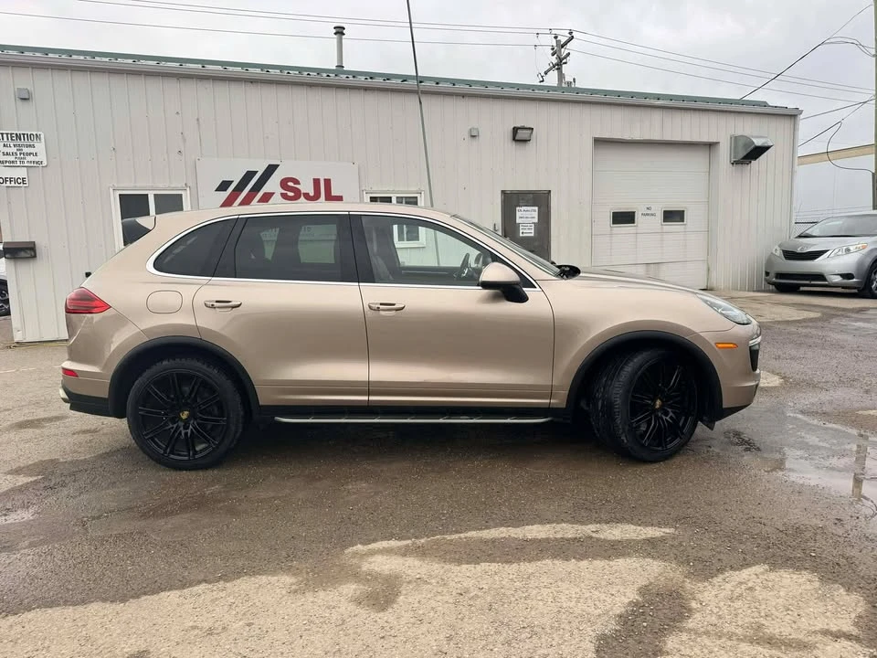 2016 Porsche 958 Cayenne - Image 2 of 20