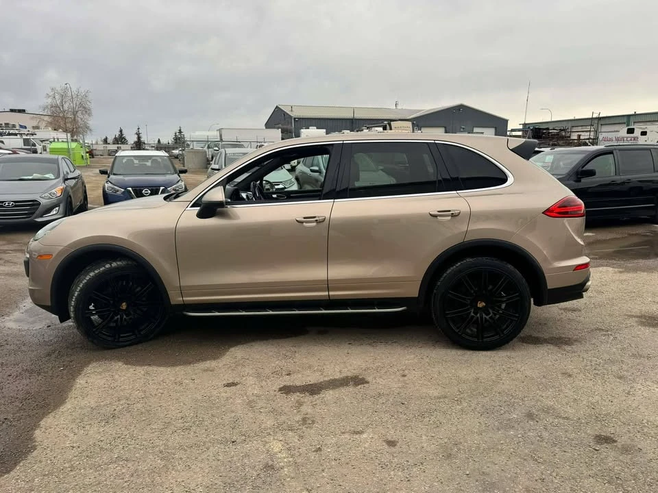 2016 Porsche 958 Cayenne - Image 7 of 20
