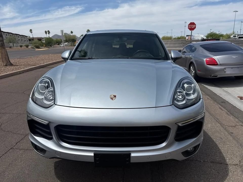 2016 Porsche 958 Cayenne - Image 2 of 20