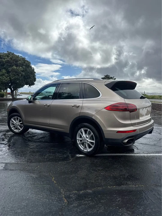 2016 Porsche 958 Cayenne - Image 7 of 20
