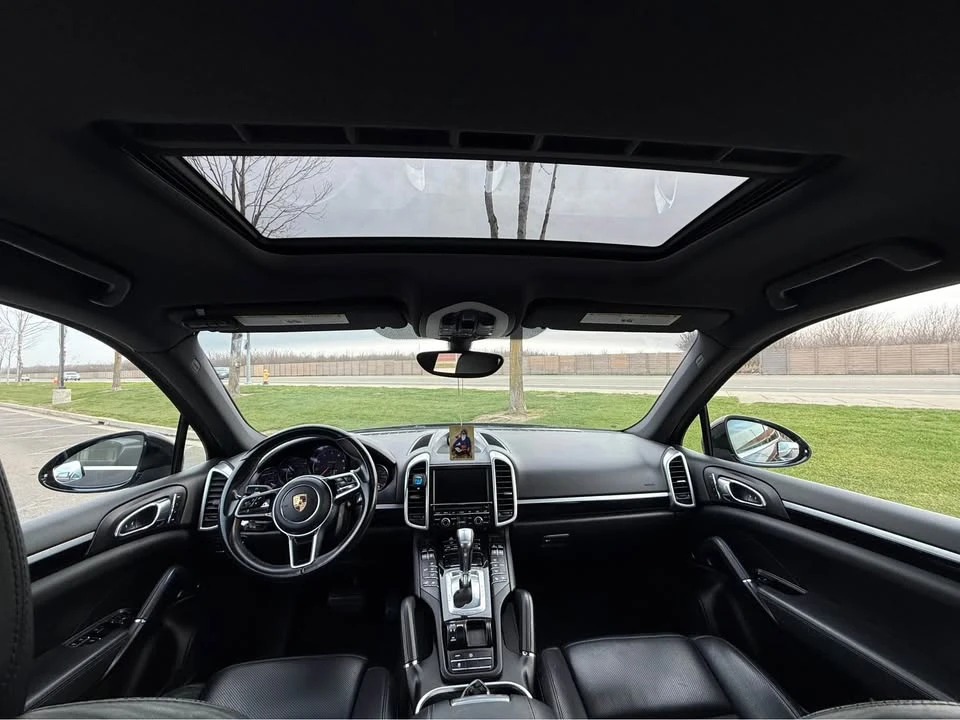 2016 Porsche 958 Cayenne - Image 7 of 16