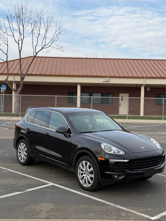 2016 Porsche 958 Cayenne - Image 14 of 16
