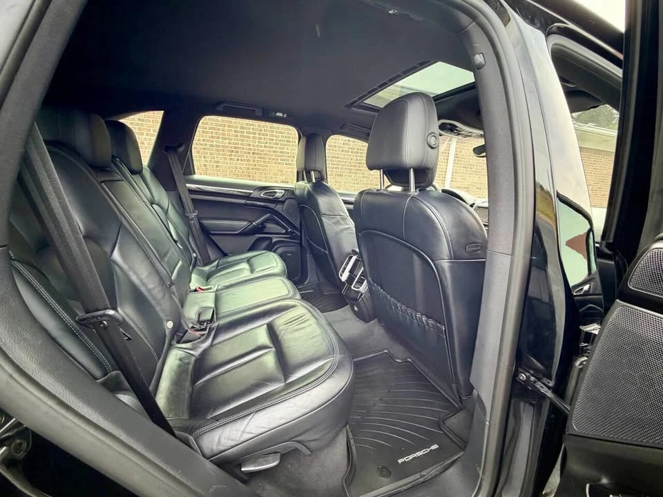 2016 Porsche 958 Cayenne - Image 18 of 20