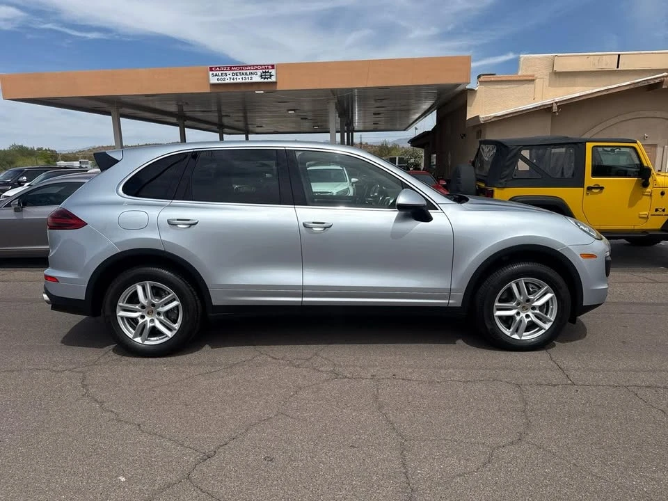 2016 Porsche 958 Cayenne - Image 4 of 20