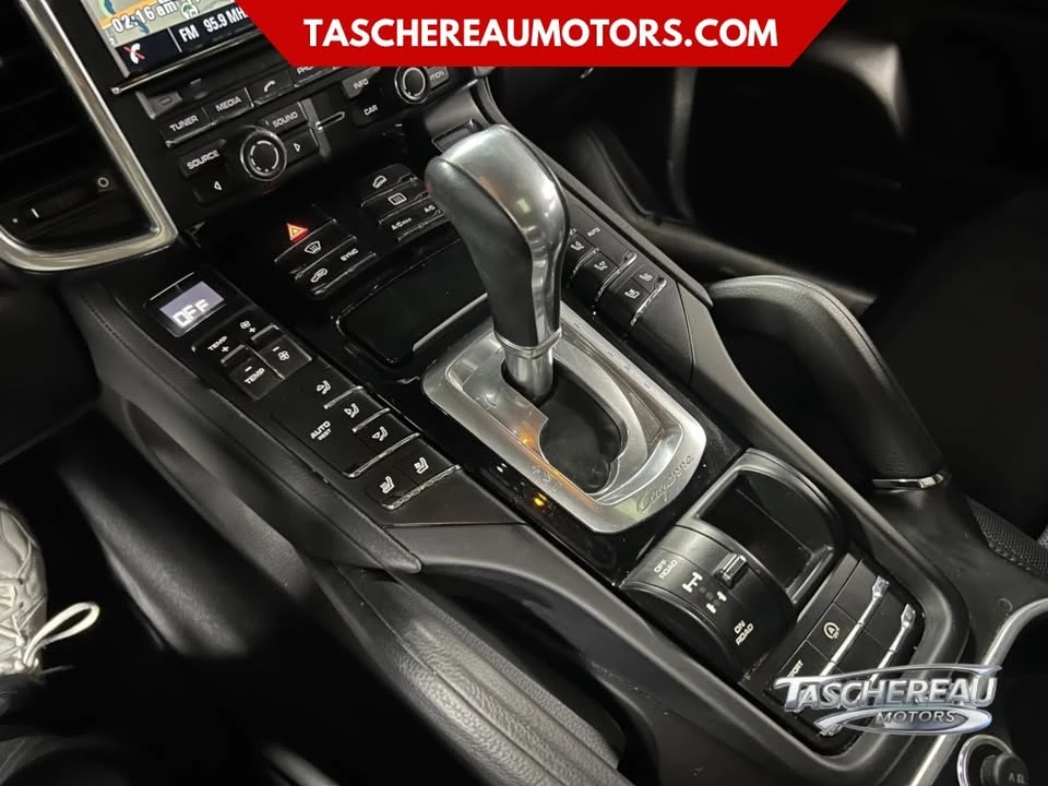 2016 Porsche 958 Cayenne - Image 13 of 19