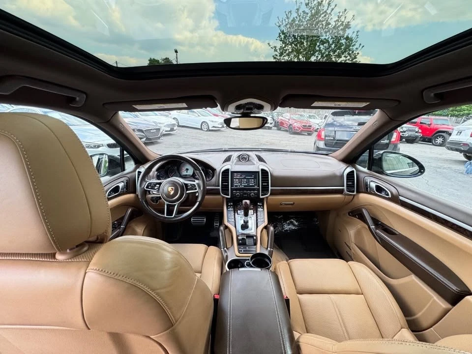 2016 Porsche 958 Cayenne S - Image 15 of 20