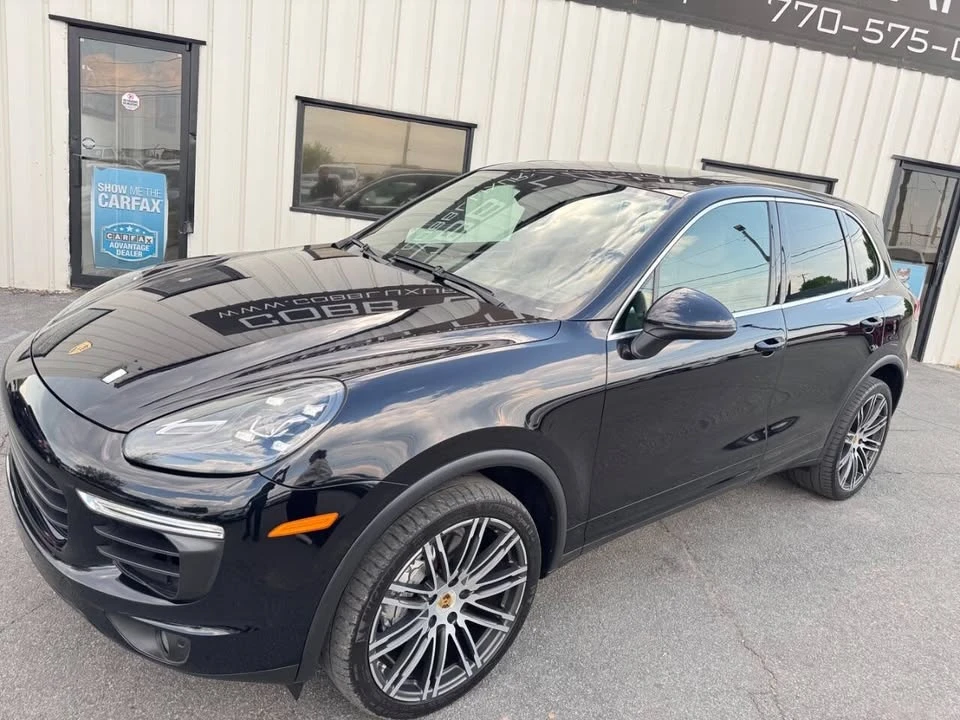 2016 Porsche 958 Cayenne S - Image 9 of 20