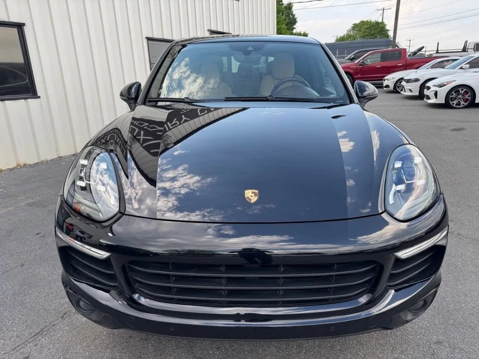 2016 Porsche 958 Cayenne S - Image 3 of 20