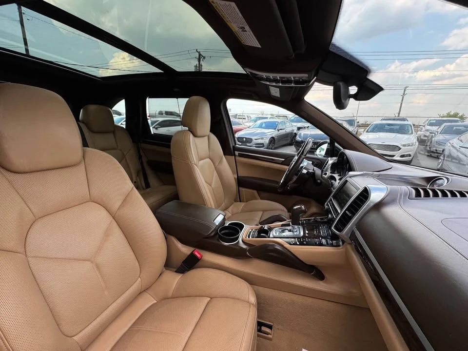 2016 Porsche 958 Cayenne S - Image 19 of 20