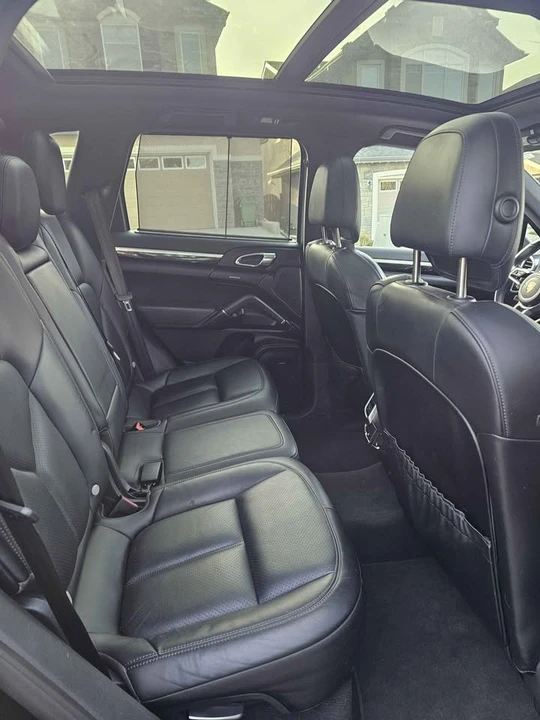 2016 Porsche 958 Cayenne - Image 10 of 19