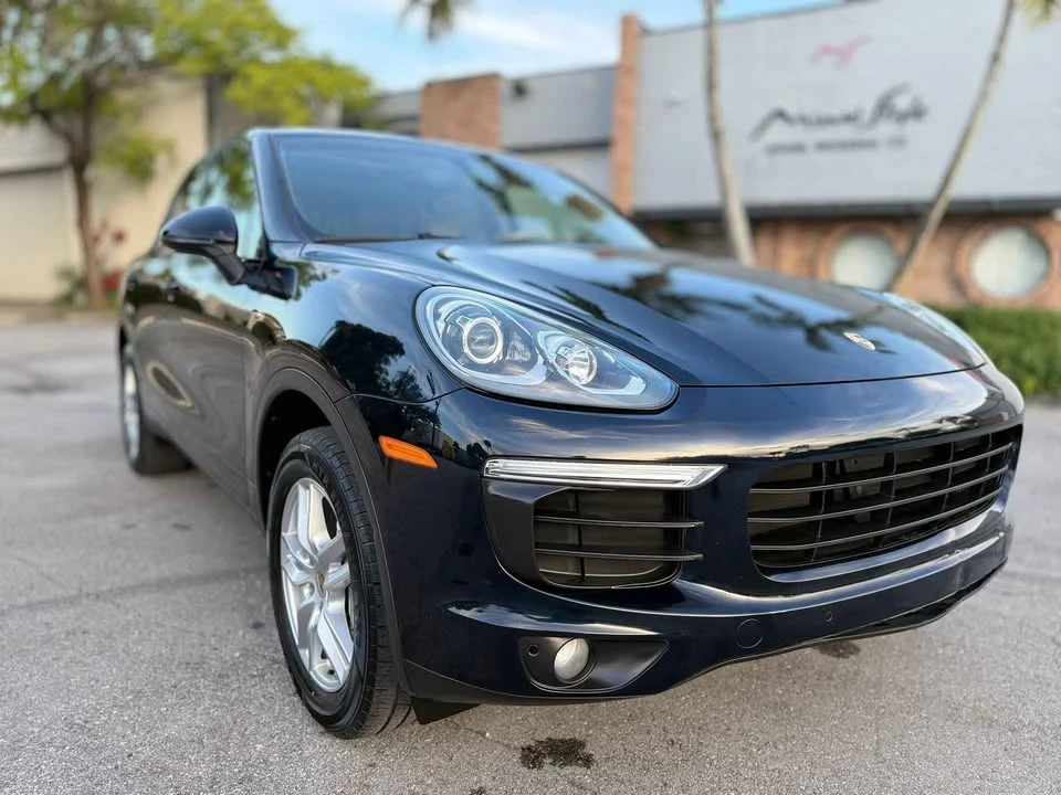 2016 Porsche 958 Cayenne - Image 7 of 18