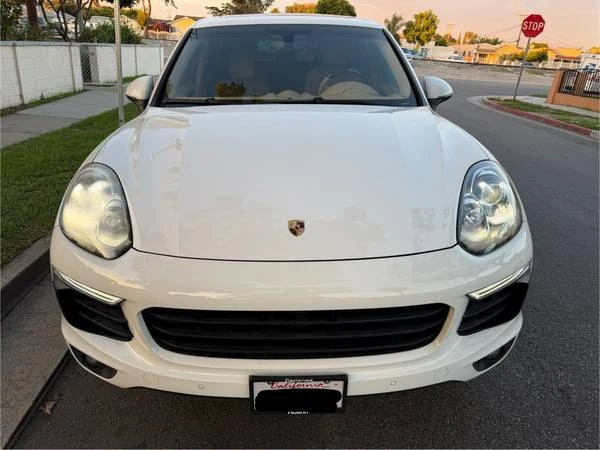 2016 Porsche 958 Cayenne - Image 2 of 20