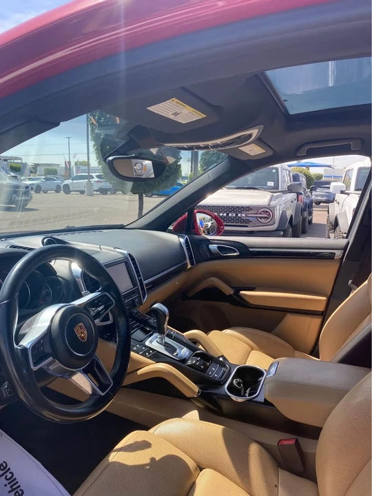 2016 Porsche 958 Cayenne - Image 4 of 6