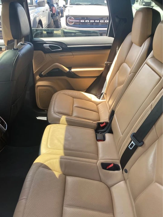 2016 Porsche 958 Cayenne - Image 5 of 6