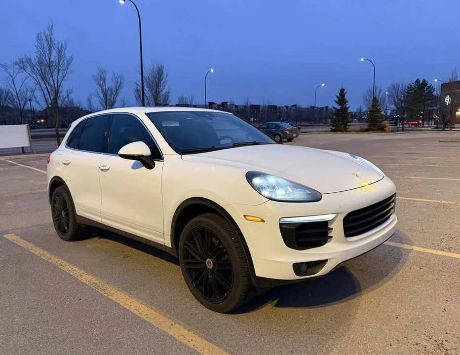 2016 Porsche 958 Cayenne - Image 7 of 20