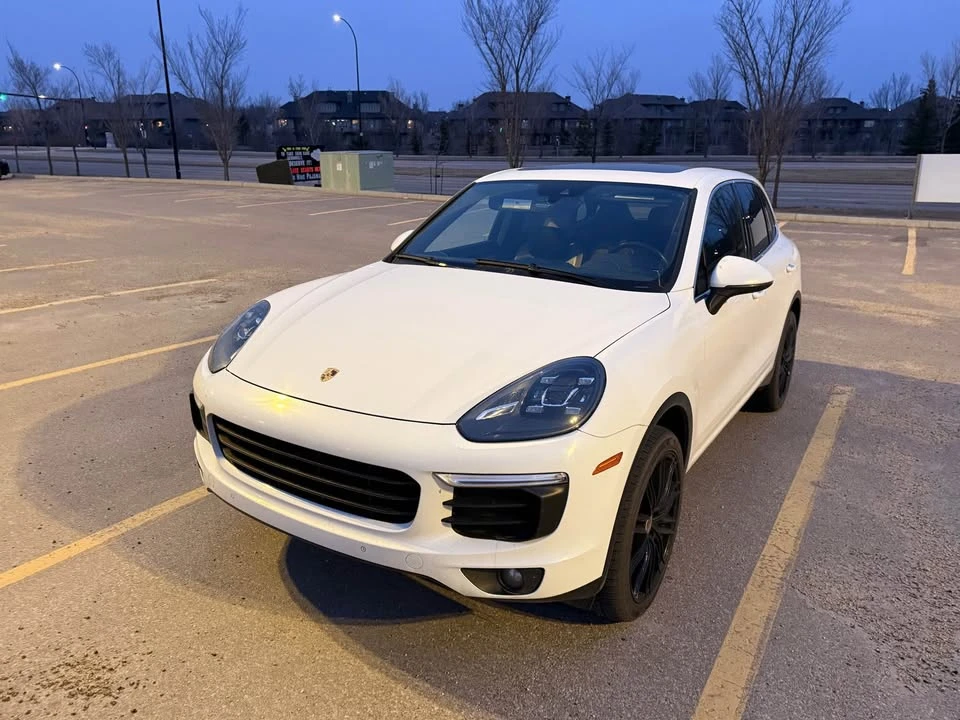 2016 Porsche 958 Cayenne - Image 9 of 20