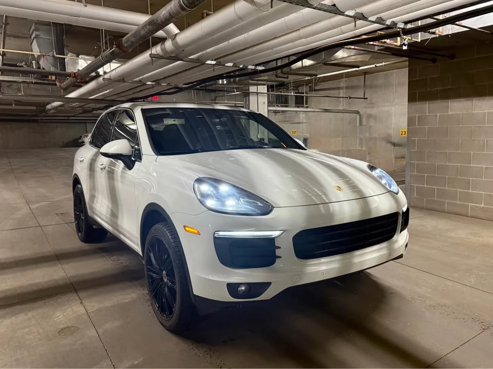 2016 Porsche 958 Cayenne - Image 4 of 13