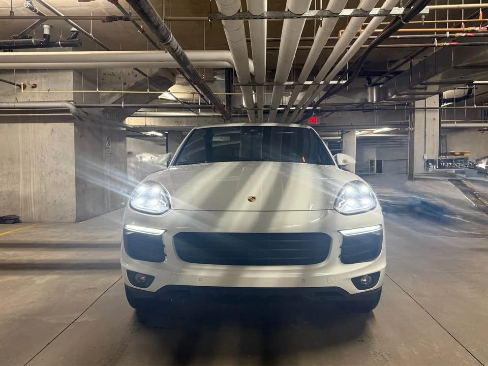2016 Porsche 958 Cayenne - Image 3 of 13