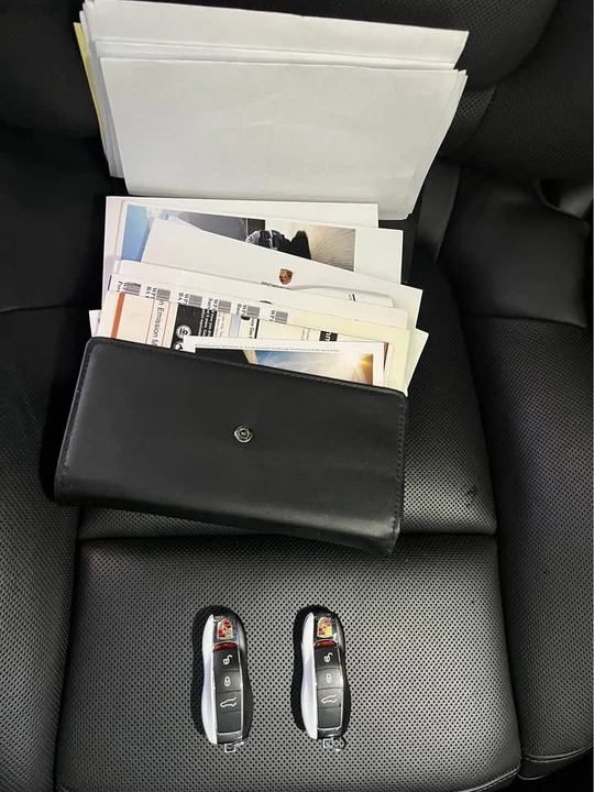 2016 Porsche 958 Cayenne Diesel - Image 19 of 20