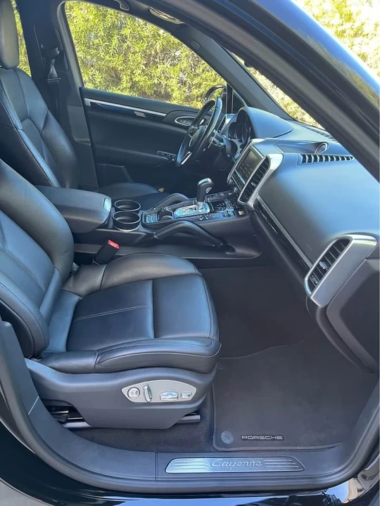 2016 Porsche 958 Cayenne Diesel - Image 8 of 20
