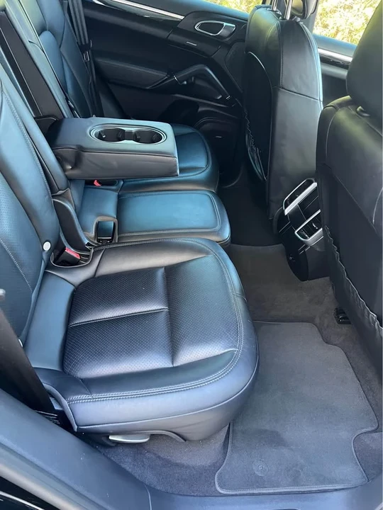 2016 Porsche 958 Cayenne Diesel - Image 10 of 20