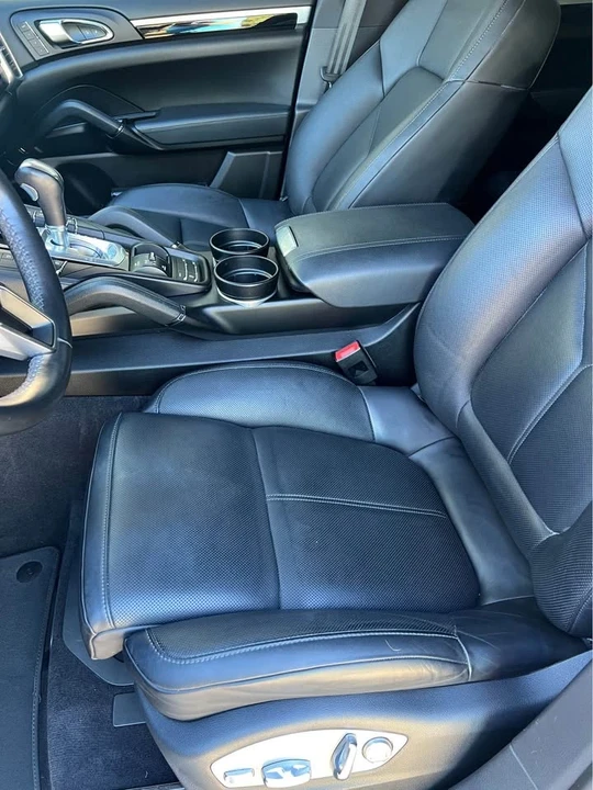 2016 Porsche 958 Cayenne Diesel - Image 12 of 20