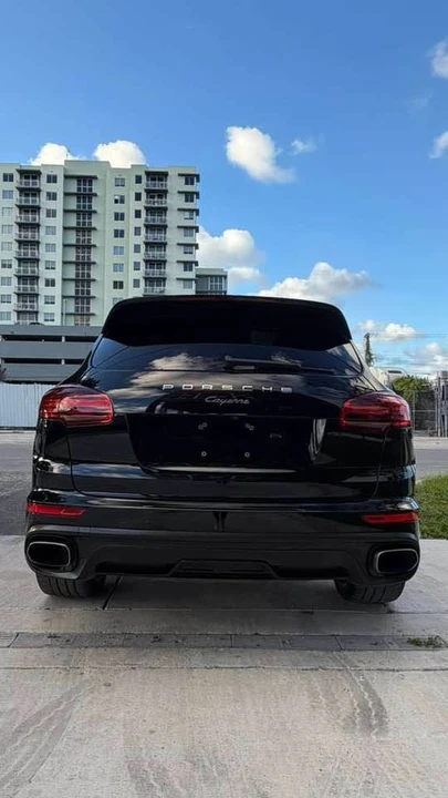2016 Porsche 958 Cayenne Diesel - Image 8 of 16