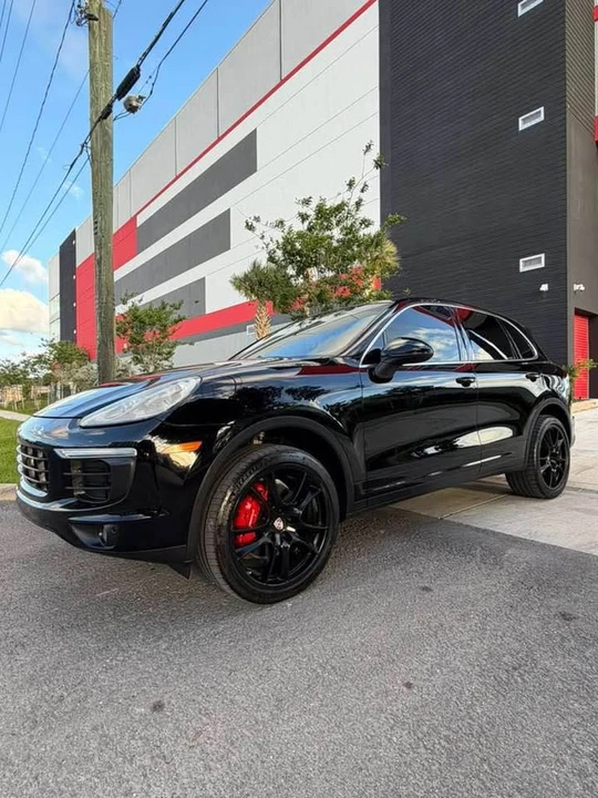 2016 Porsche 958 Cayenne Diesel - Image 2 of 16