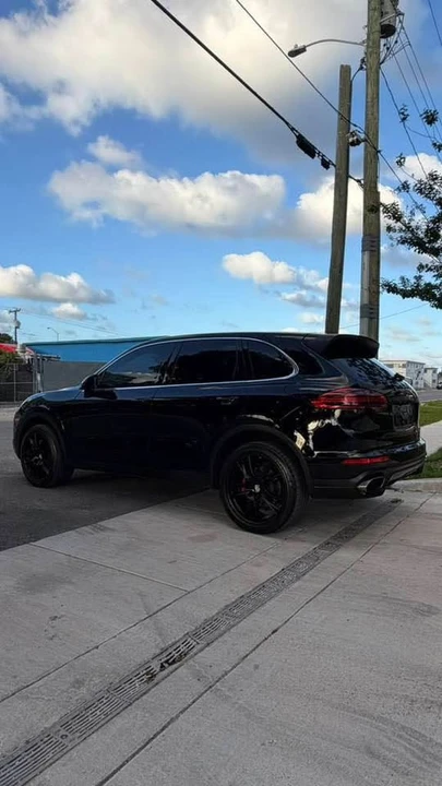 2016 Porsche 958 Cayenne Diesel - Image 4 of 16