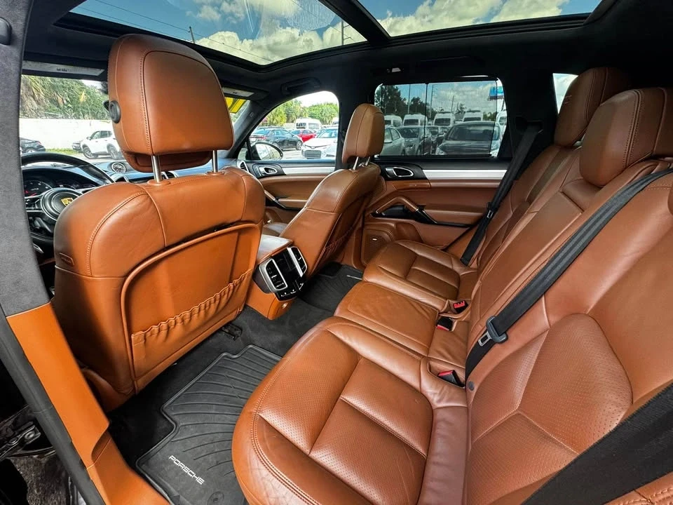 2016 Porsche 958 Cayenne GTS - Image 15 of 20
