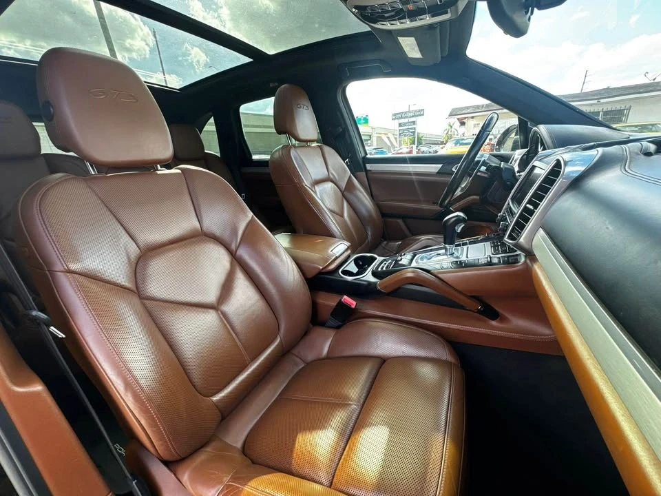 2016 Porsche 958 Cayenne GTS - Image 20 of 20