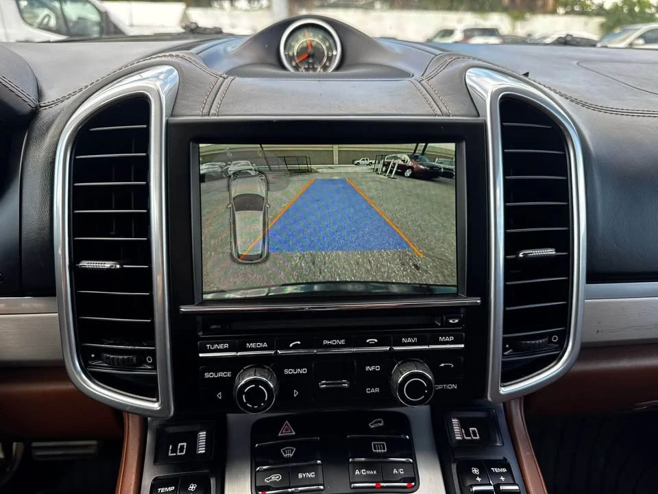 2016 Porsche 958 Cayenne GTS - Image 14 of 20