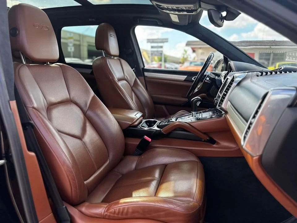 2016 Porsche 958 Cayenne GTS - Image 16 of 20