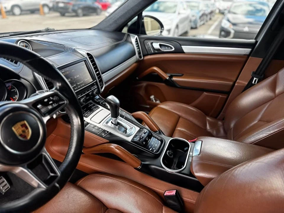 2016 Porsche 958 Cayenne GTS - Image 6 of 20