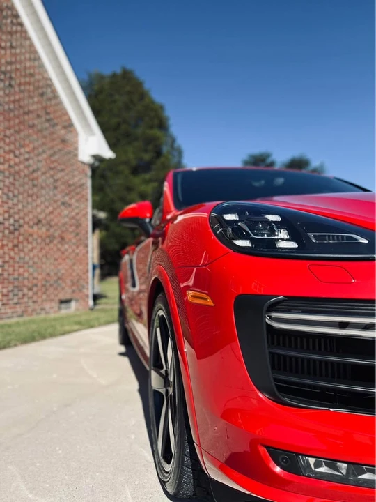2016 Porsche 958 Cayenne GTS - Image 5 of 20