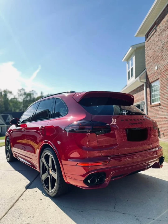 2016 Porsche 958 Cayenne GTS - Image 6 of 20