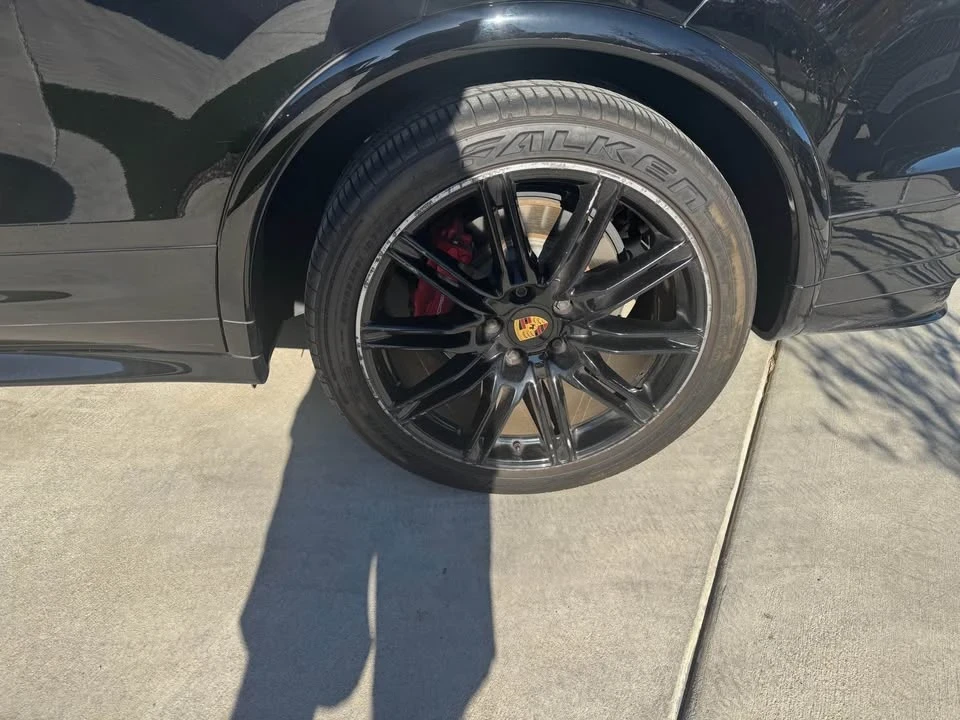 2016 Porsche 958 Cayenne GTS - Image 3 of 5