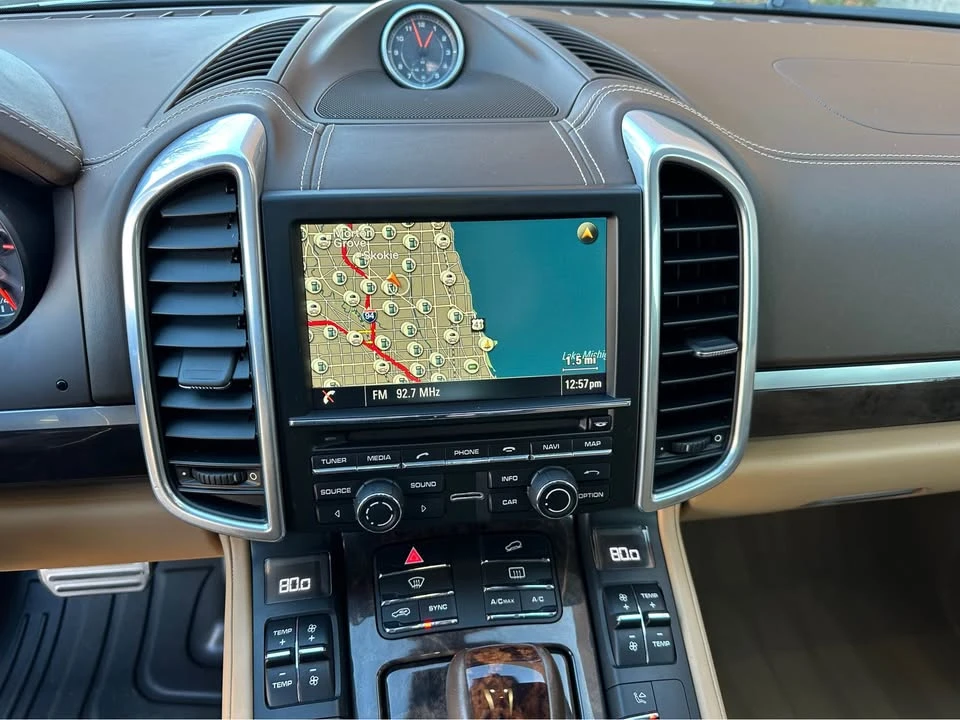 2016 Porsche 958 Cayenne GTS - Image 8 of 20