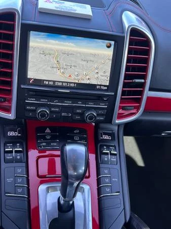 2016 Porsche 958 Cayenne GTS - Image 10 of 11
