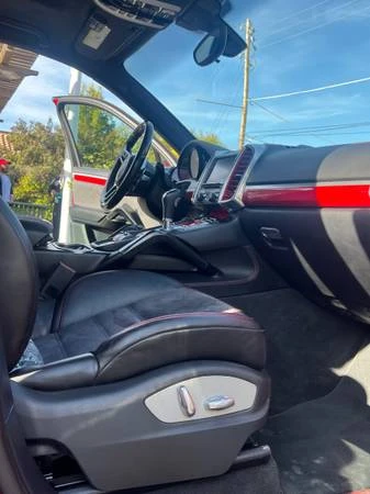 2016 Porsche 958 Cayenne GTS - Image 5 of 11
