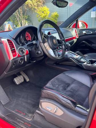 2016 Porsche 958 Cayenne GTS - Image 8 of 11
