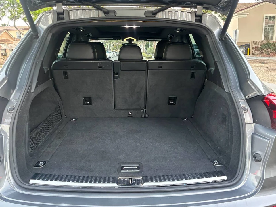 2016 Porsche 958 Cayenne - Image 10 of 15