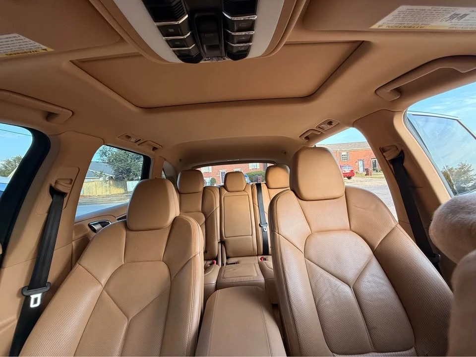 2016 Porsche 958 Cayenne - Image 11 of 13
