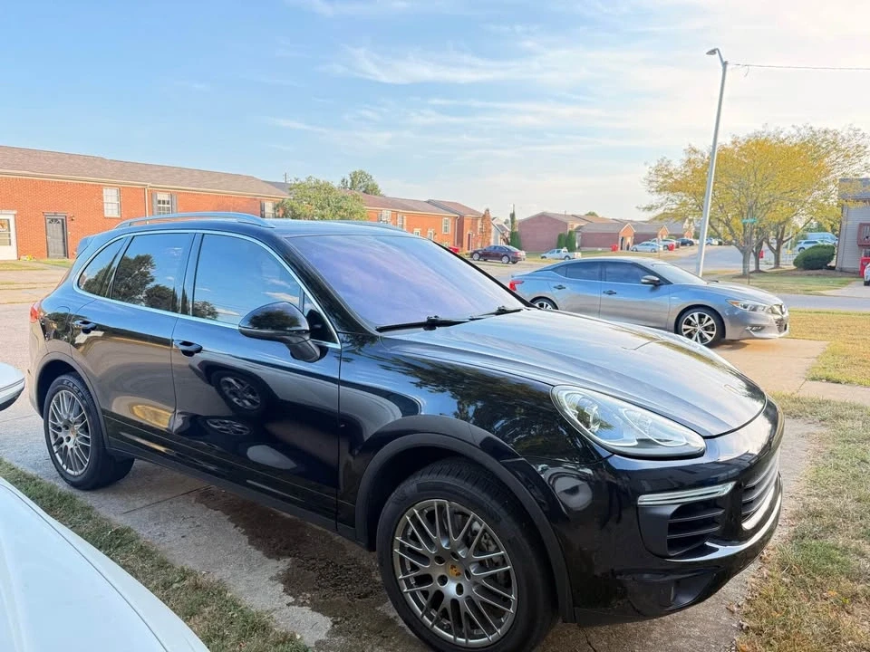 2016 Porsche 958 Cayenne - Image 3 of 13