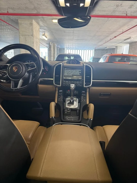 2016 Porsche 958 Cayenne - Image 8 of 10