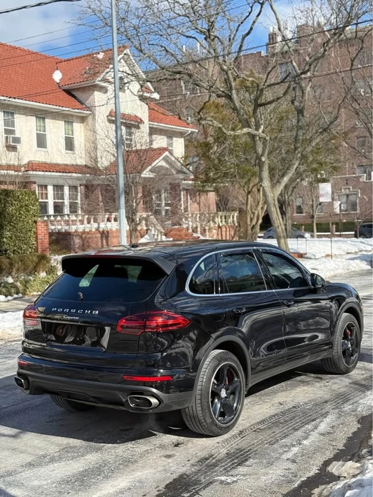 2016 Porsche 958 Cayenne - Image 8 of 21
