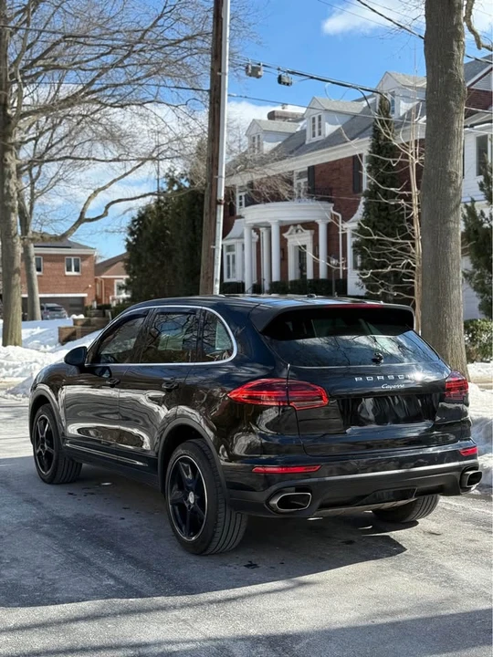 2016 Porsche 958 Cayenne - Image 9 of 21