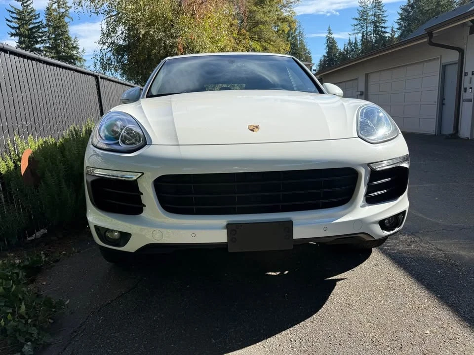 2016 Porsche 958 Cayenne S - Image 4 of 9