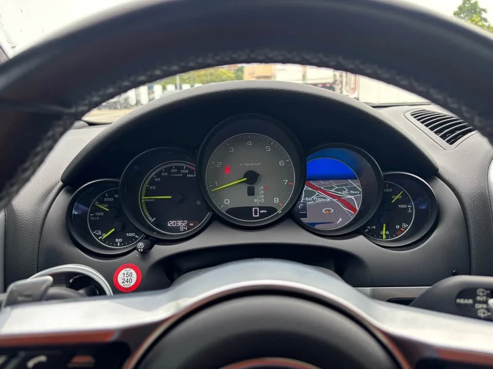 2016 Porsche 958 Cayenne S - Image 15 of 19