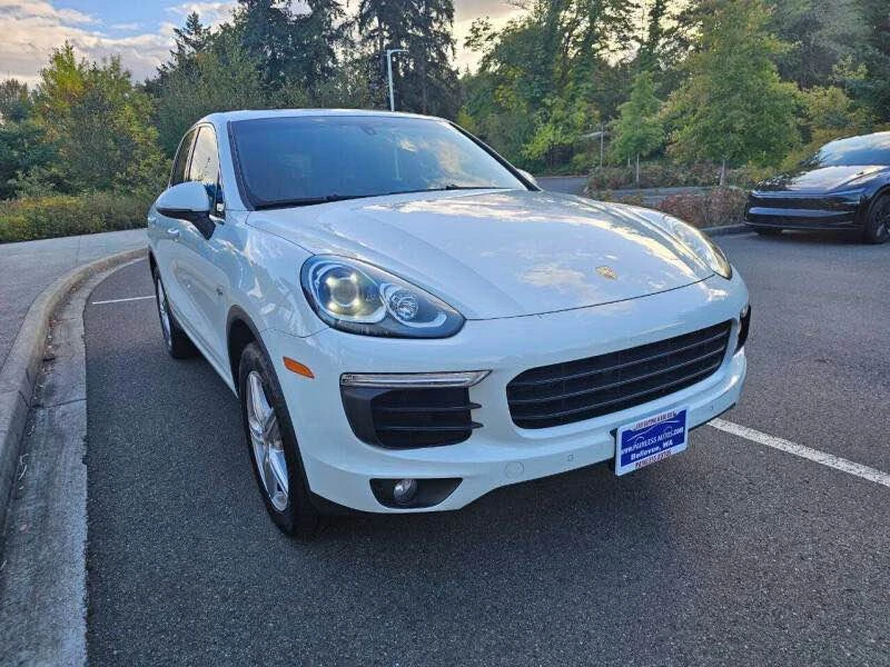 2016 Porsche 958 Cayenne - Image 7 of 20